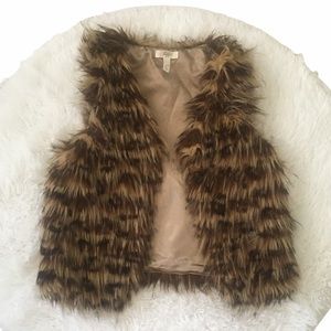 Tiff Faux Fur Vest